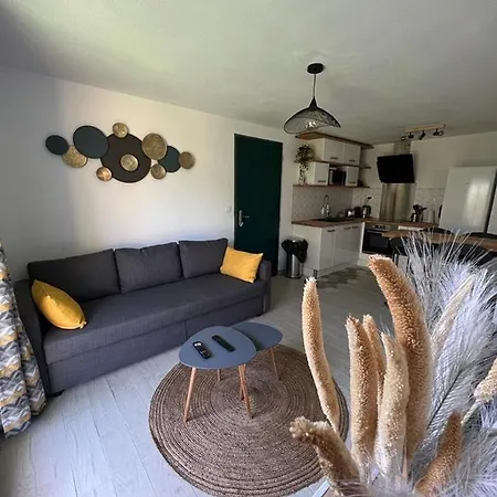 Le Cozen - 4p - Jardin & Parking Proche Centre Apartment *
