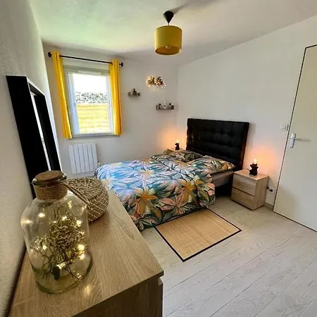 Le Cozen - 4p - Jardin & Parking Proche Centre Apartment
